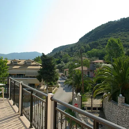 Geroulis Stefanos Studios * فاسيليكي