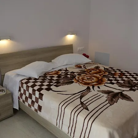 Geroulis Stefanos Studios * فاسيليكي