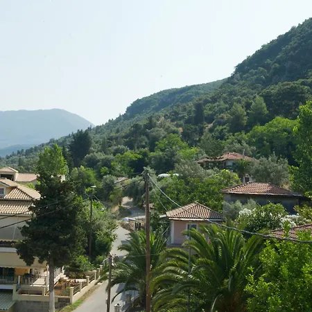 Geroulis Stefanos *