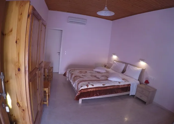 Geroulis Stefanos Studios Vasiliki (Lefkada)