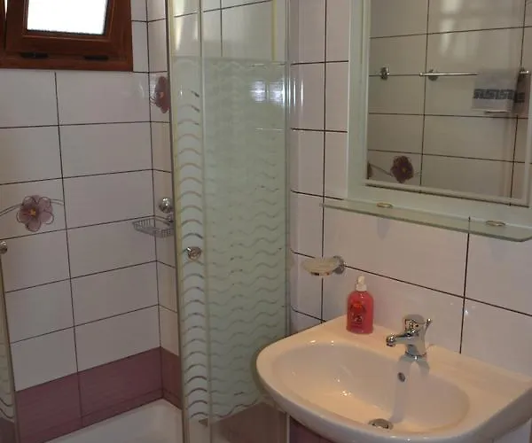 Geroulis Stefanos Studios