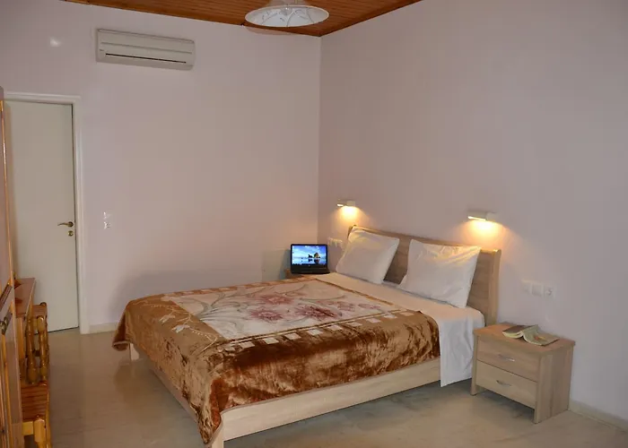 Geroulis Stefanos Studios Apartment Vasiliki (Lefkada)