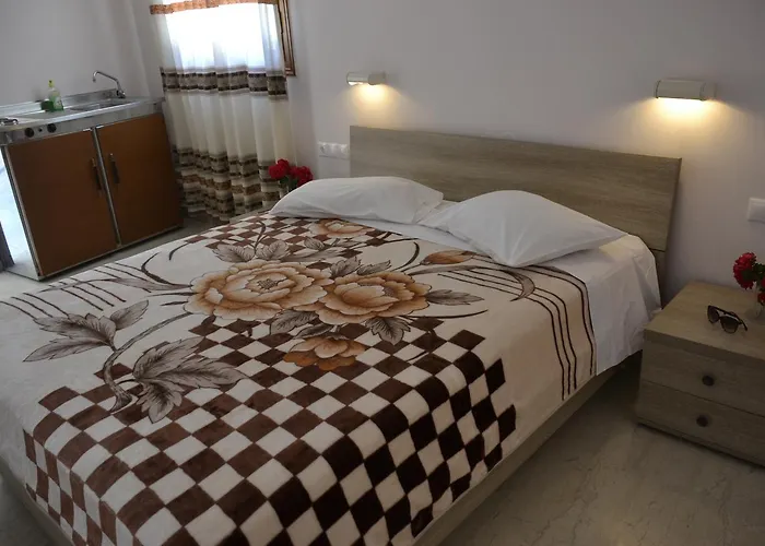 Geroulis Stefanos Studios *